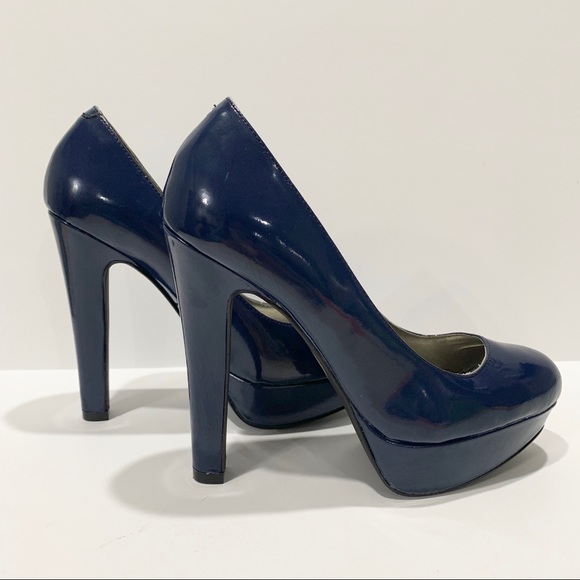 G by Guess Shoes - G by GUESS Verna Navy Blue Patent Pumps Size 5.5
